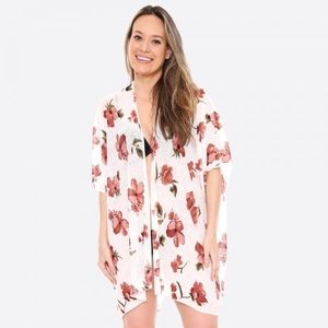 Women’s Short sleeve floral cream kimono cover up